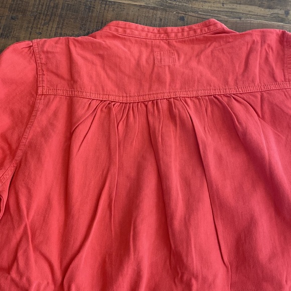 Gap Shirred Denim Deep Orange/Red Popover Shirt, Large Tall - Picture 7 of 7
